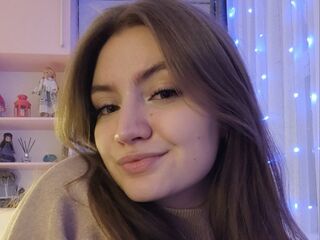 chatroom nude KendraCrumbley