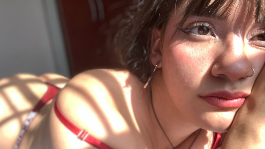 LuciaRici's profile from Jasmin at GirlsOfJasmin'