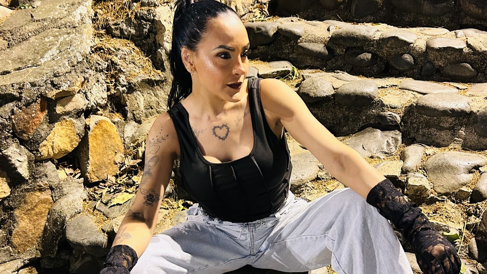 KimyHall erotic portrait
