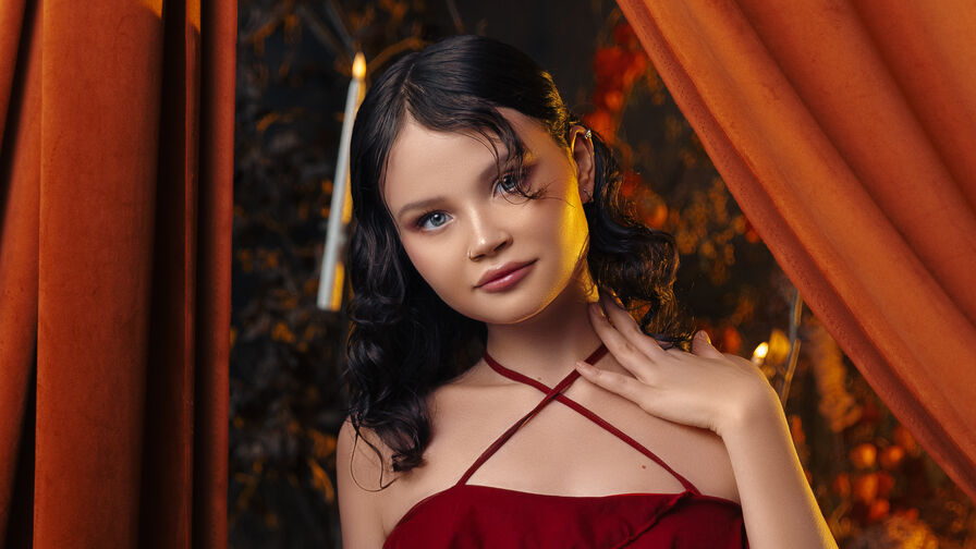 Watch EmilyChavez live on jobsporn.net