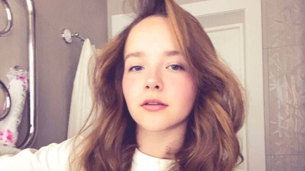 Watch DaysiDust from LiveJasmin on GirlsOfJasmin