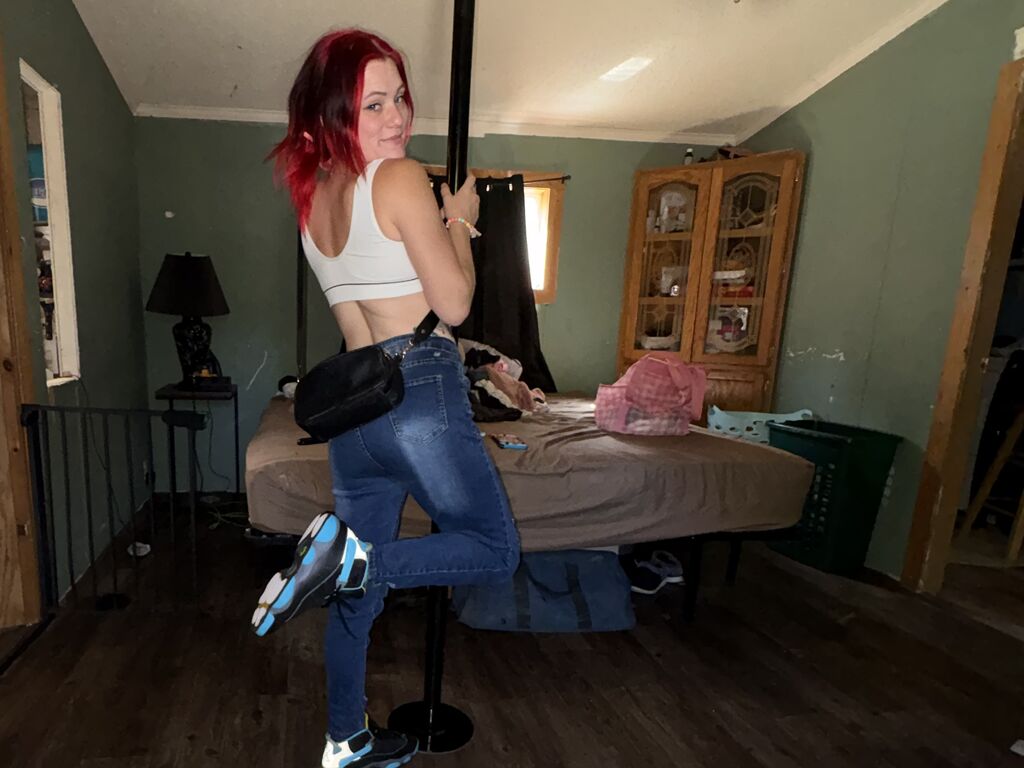 CherryFynee private cam girl preview