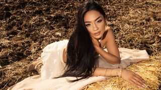 VivienneStark, en vivo ahora en LiveJasmin