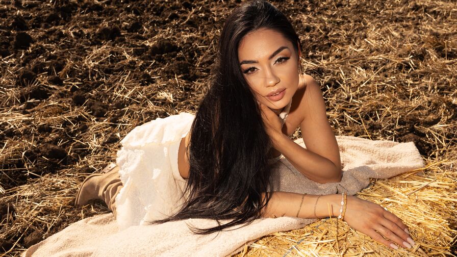 Watch VivienneStark live on XXX Sex Lists