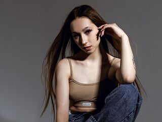 LorettaDobb Cam live sex teen