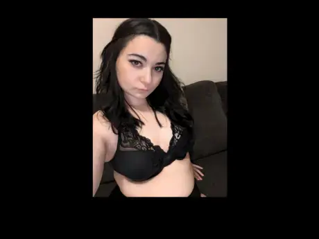 Chat with SashaMaroon