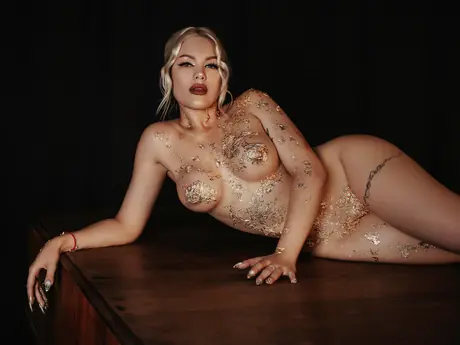 Chat with LeanaVey