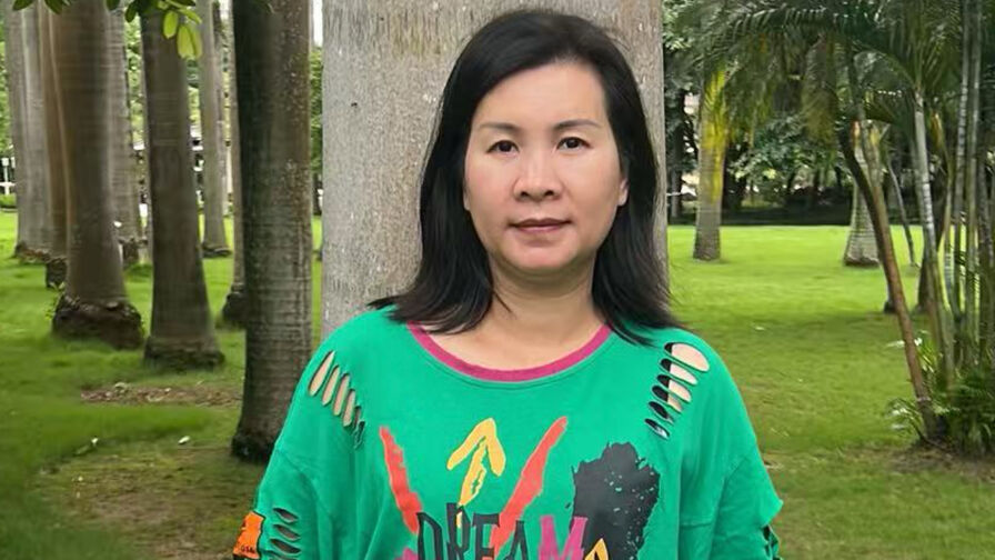 Watch AriaXiuXiong live on jobsporn.net