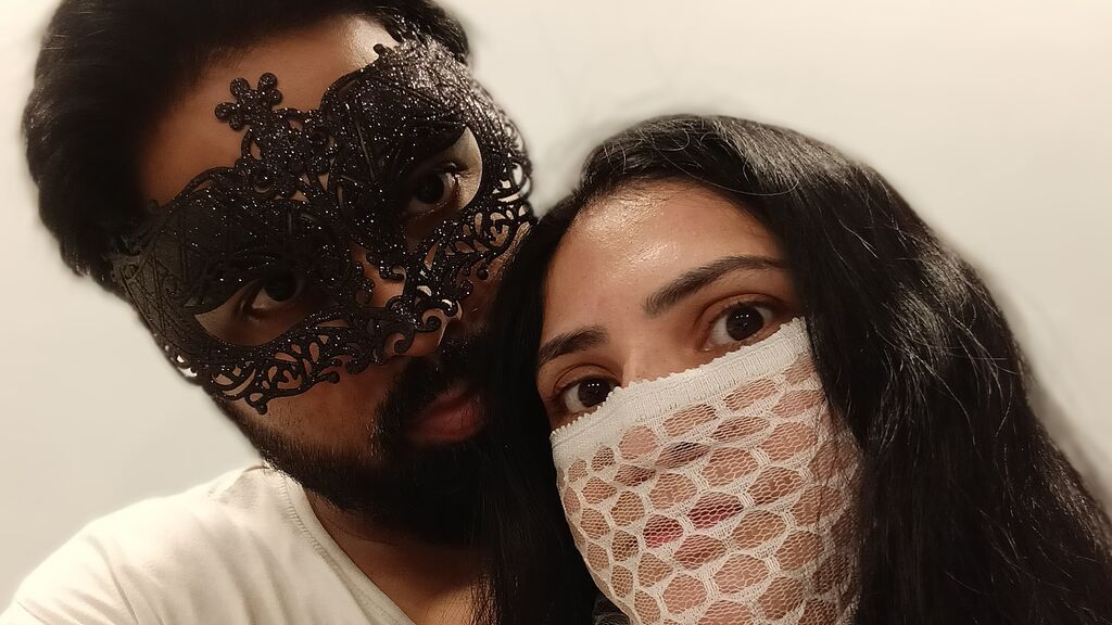 Watch JackandAnna live on cam on LiveJasmin