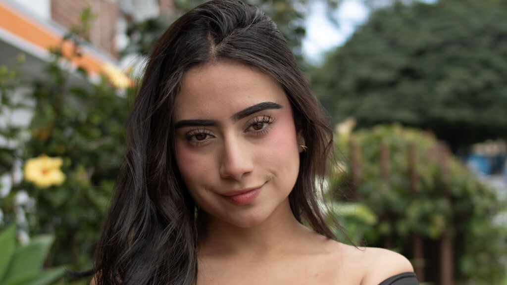 MaddieColinss online on GirlsOfJasmin