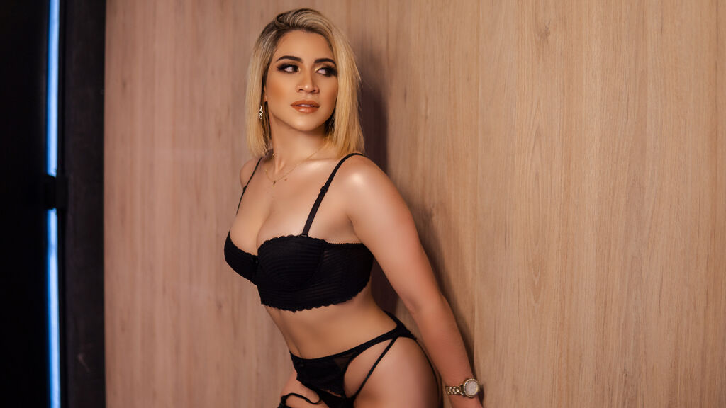 LiissaFox's profile from Jasmin at GirlsOfJasmin'