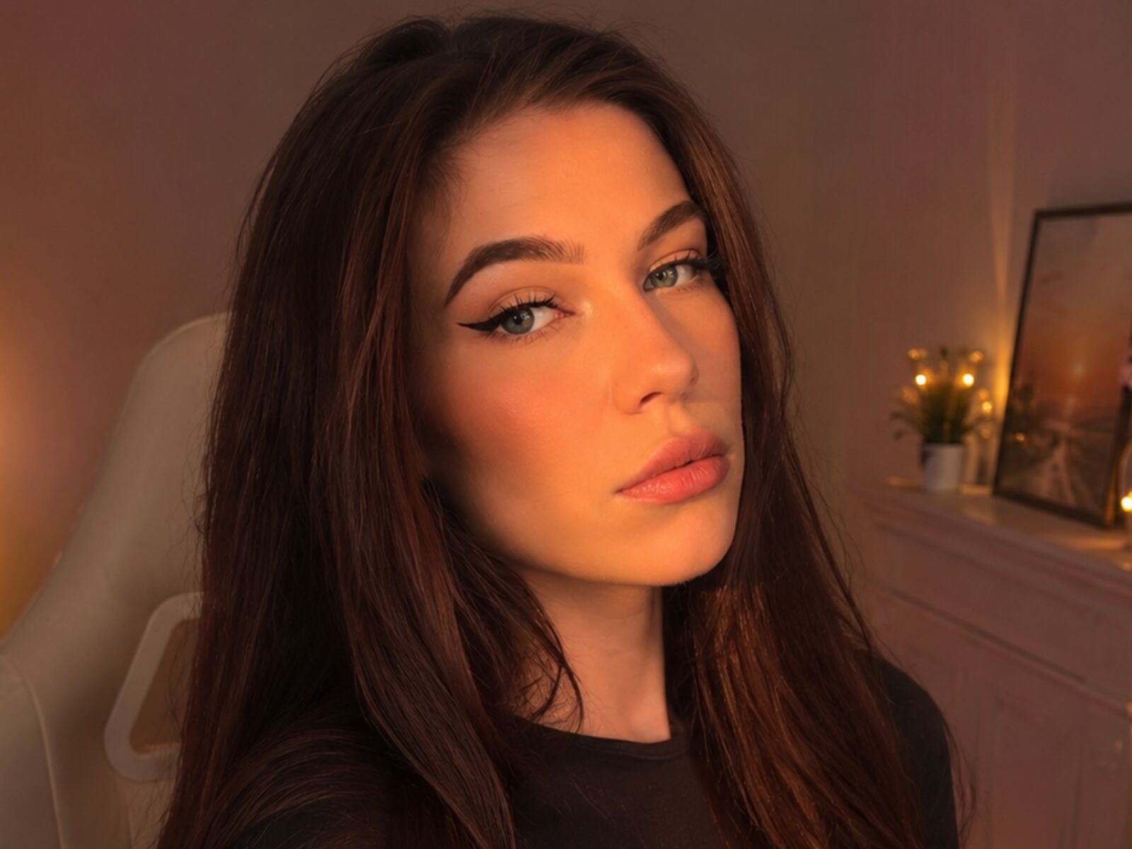 Live cam for EllieBamber