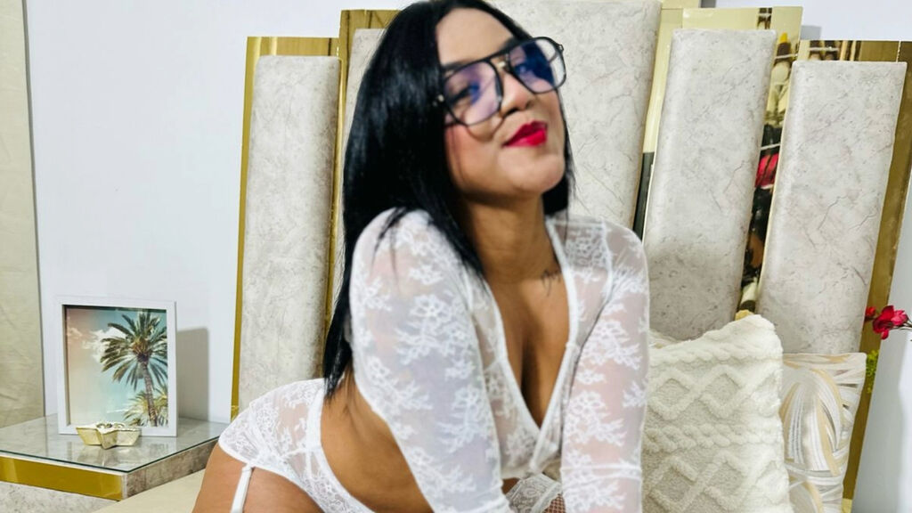 AmberCurls's profile from Jasmin at GirlsOfJasmin'