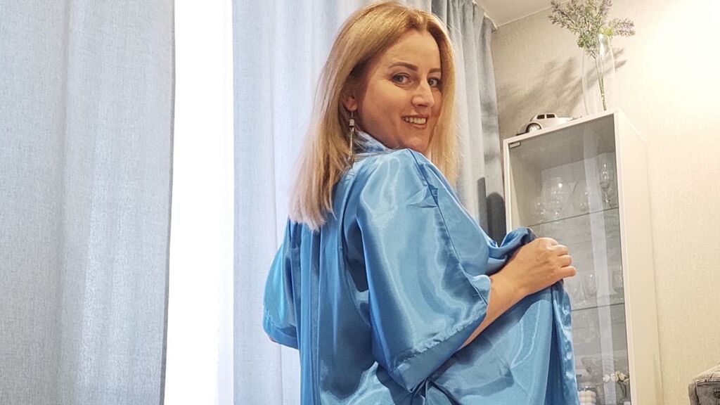 AlexaBeart's profile from Jasmin at GirlsOfJasmin'