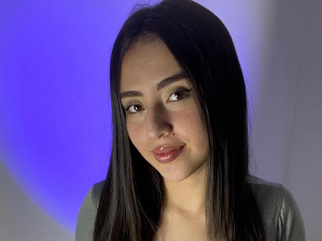 DulcineCooper private show profile image