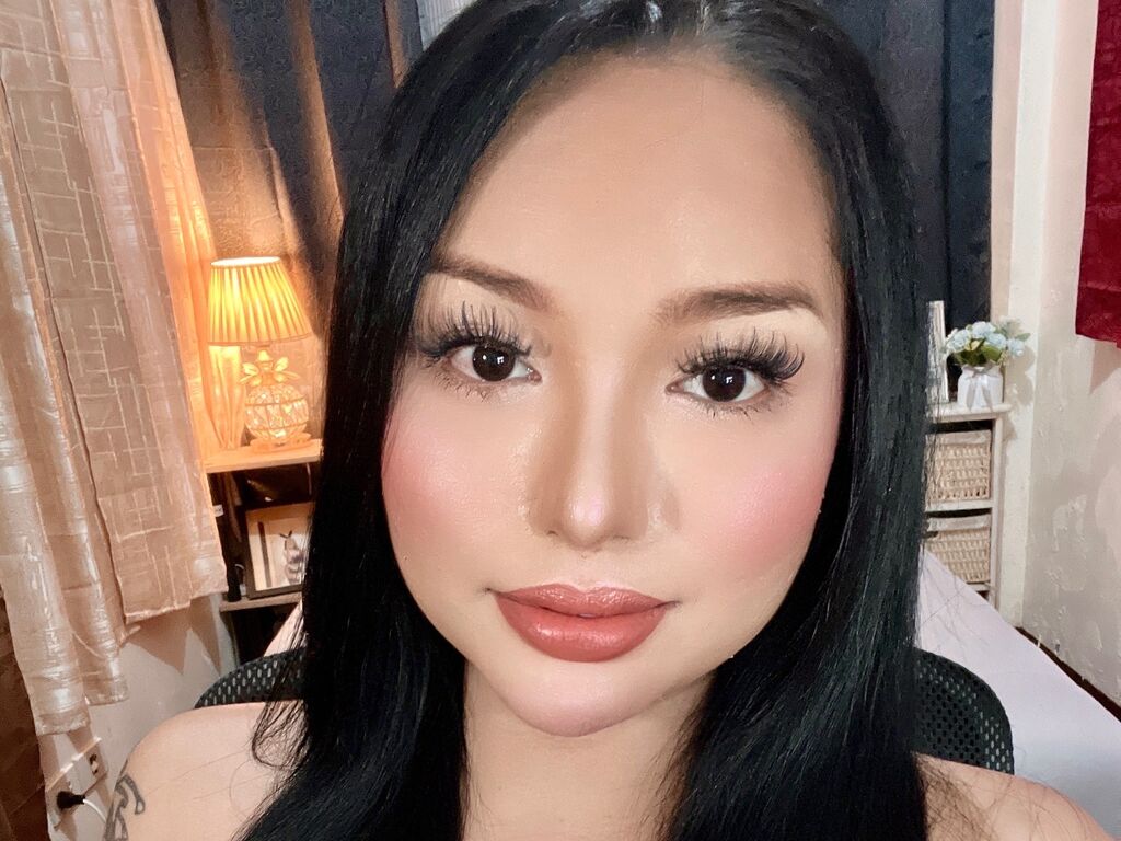 JasmineCordova Profile Image