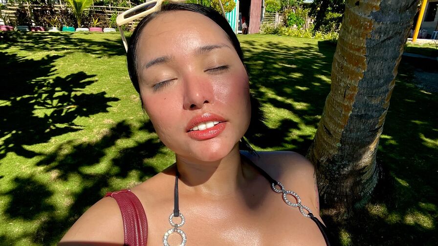 Chat with JasmineCordova live on AsianCamModels.com