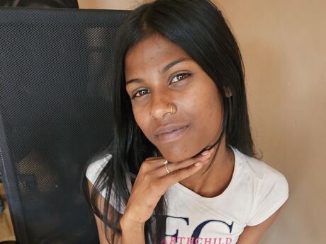 Chat with PreetaAroraa