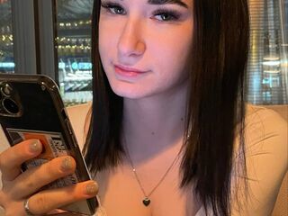 adult web chat LilyGrows