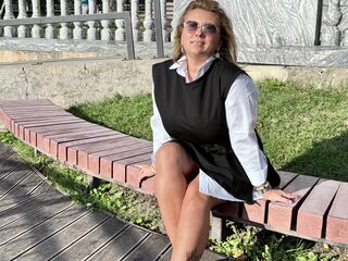 adult cam to cam chat SuzieFabian