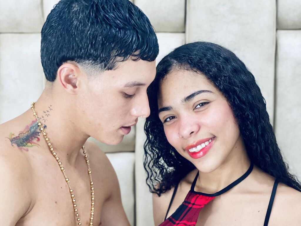 ZafiroAndFlynn age 20