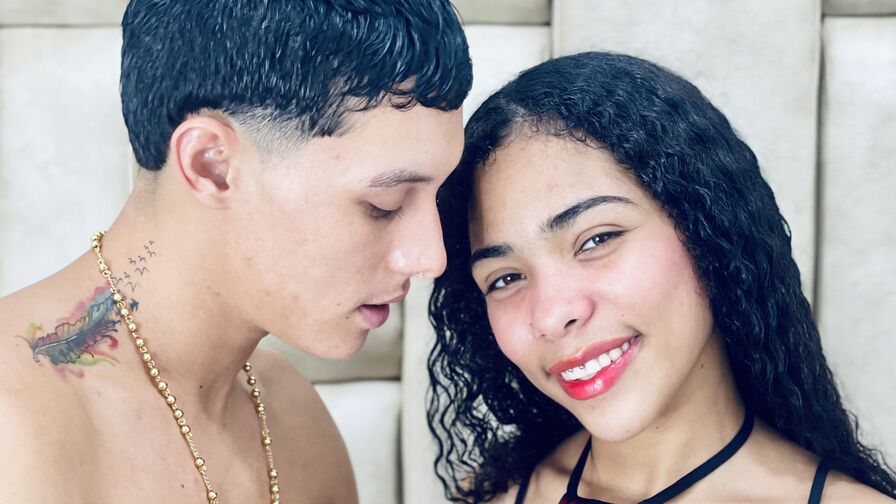 ZafiroAndFlynn livejasmin