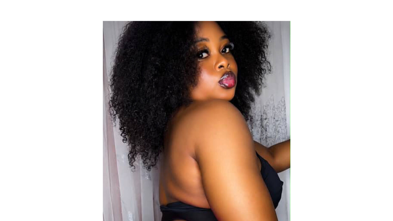 CarmelaWoods erotic portrait
