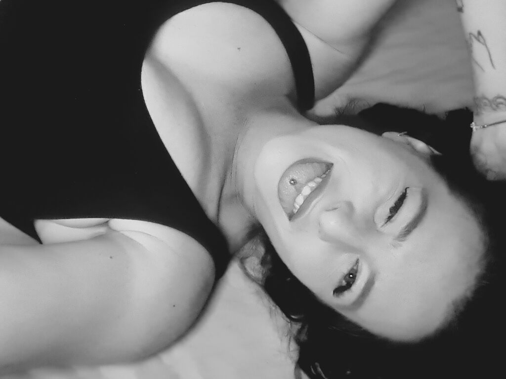 BradlyBlond Web Cams Boobs Sex