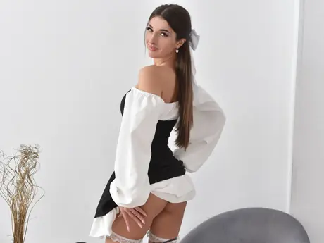 Chat with MyersDiana