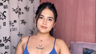 KylaWalls LiveJasmin girl live camera feed