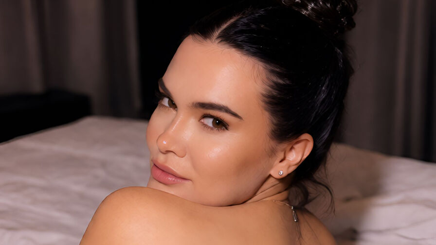 ElyCovel's Premium Pictures and Videos