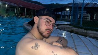 Free Nude BrunoWalker