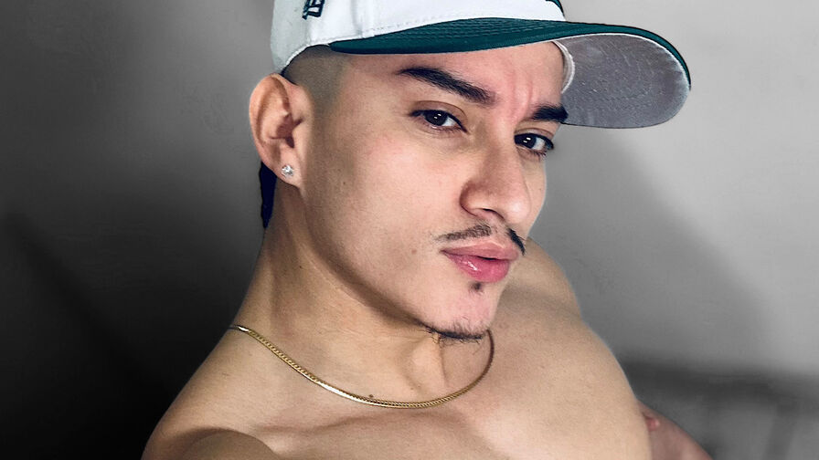 TiagoCage's Premium Pictures and Videos