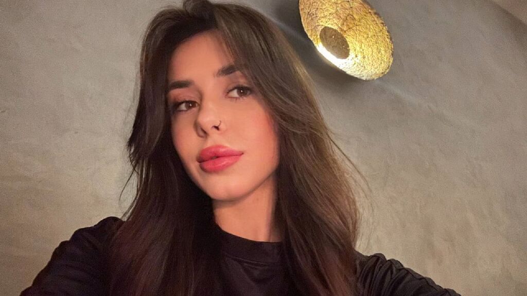 PosaSantiago's profile from Jasmin at GirlsOfJasmin'