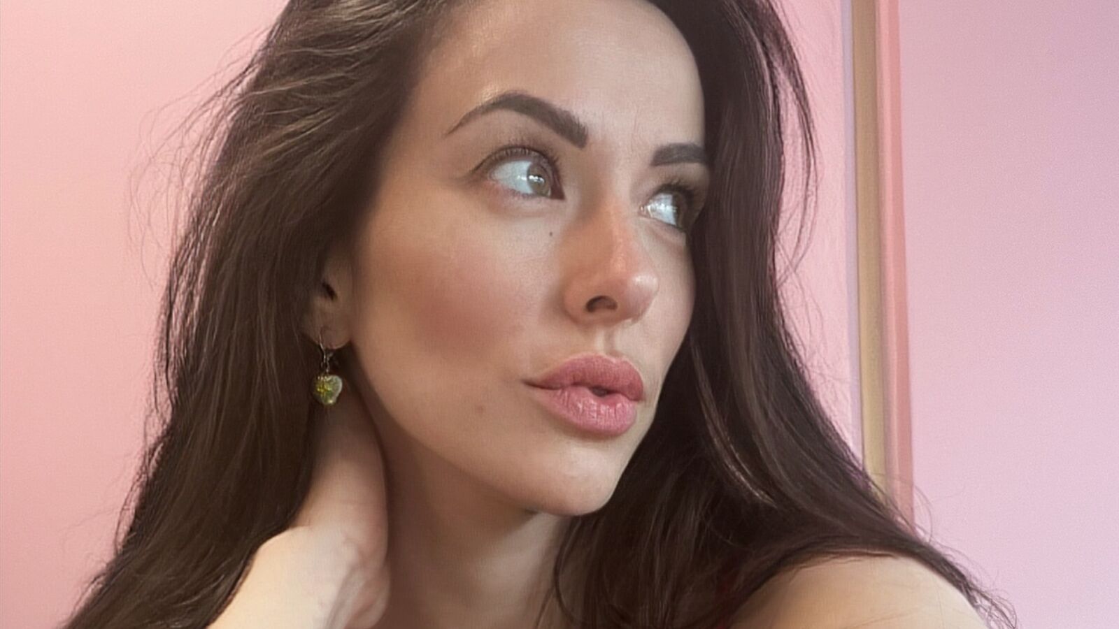 NinaPeterson erotic portrait