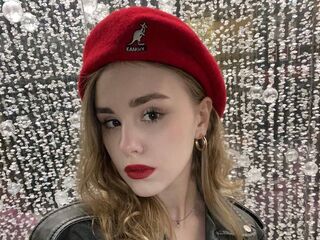 free video chat random HazelWinter