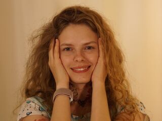 PeggyBluitt Porn Show