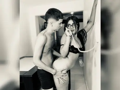 Chat with EsperanzaAndJey