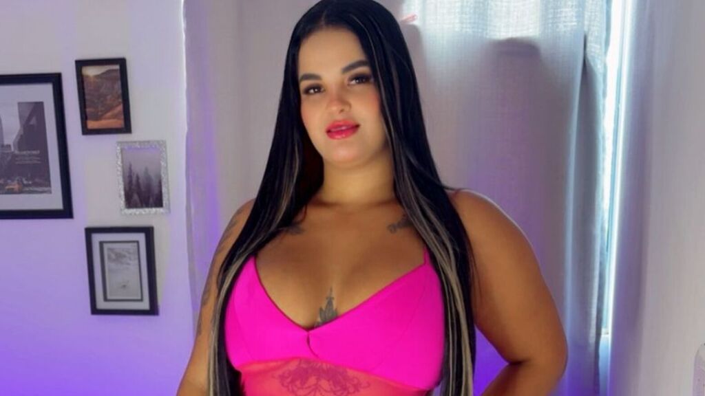 Watch NaomiBigas from LiveJasmin on GirlsOfJasmin