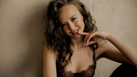 CarolinePortons's chat room