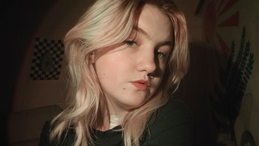 JuliaJips