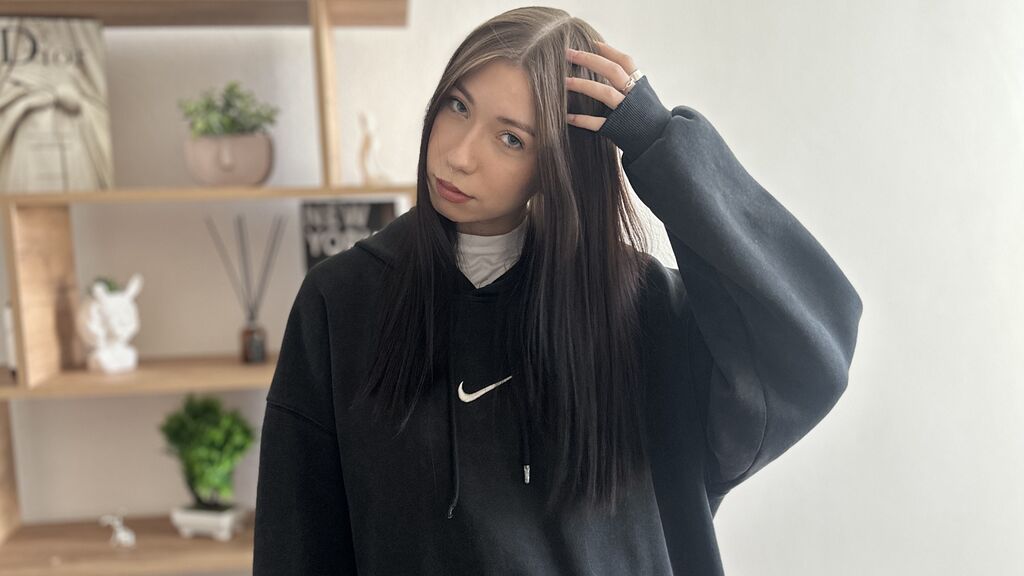 JulianaAlltop's profile from Jasmin at GirlsOfJasmin'