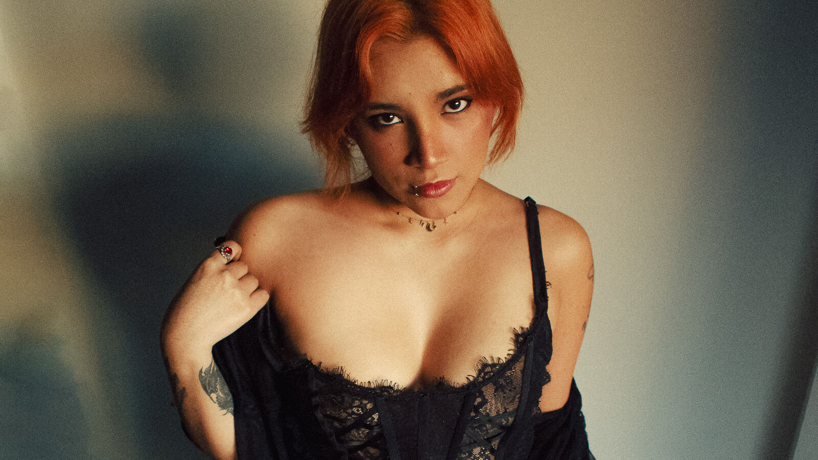 AlexiaVitali erotic portrait