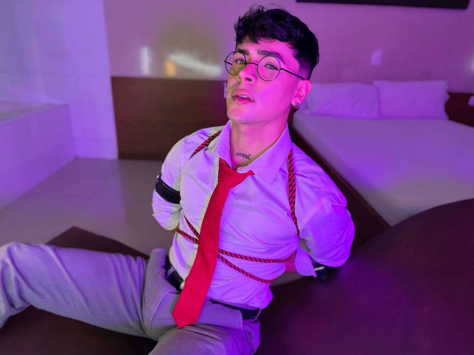 Live cam for CamilloGuzmn