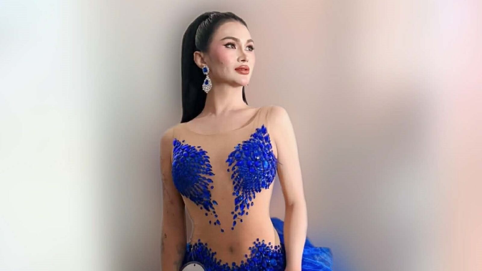 YurieKawai erotic portrait