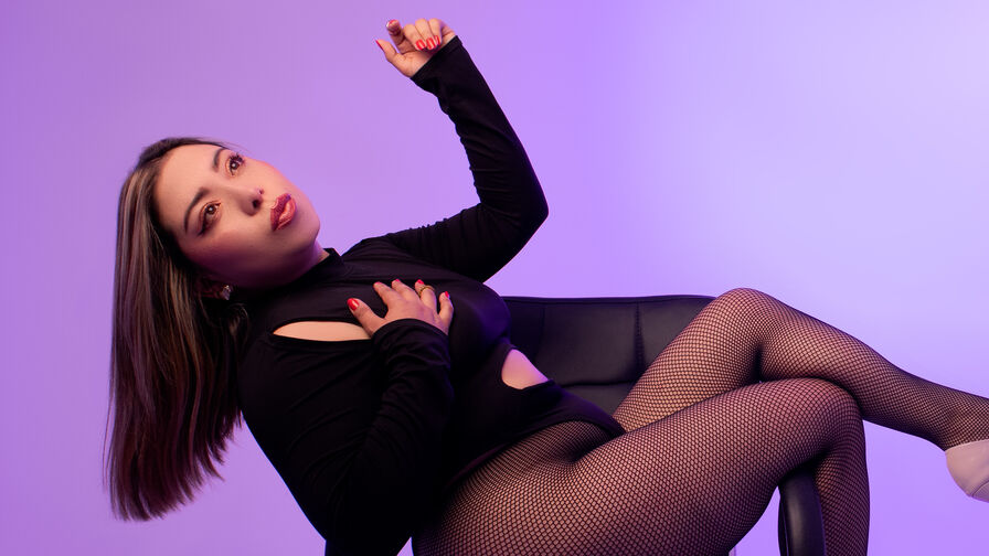 Watch JulieteFontaine’s Cam Show Live