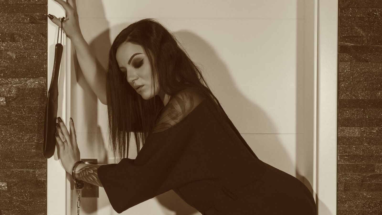 IzabelLecroix erotic portrait