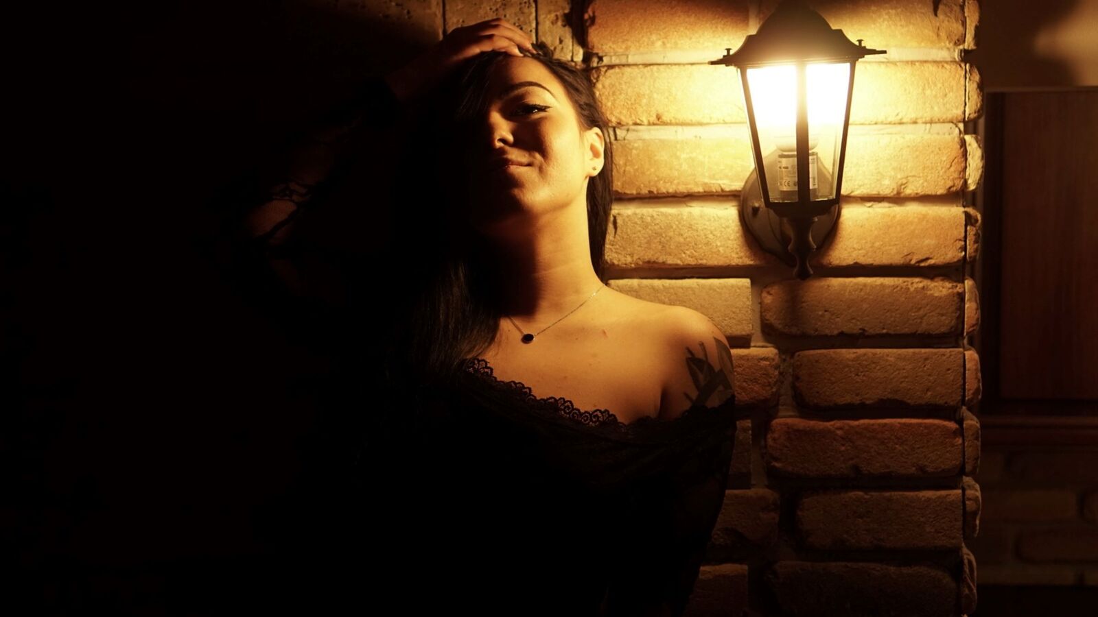 IzabelLecroix glamour portrait