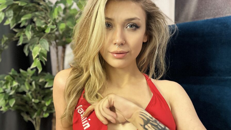 MiaMoorman