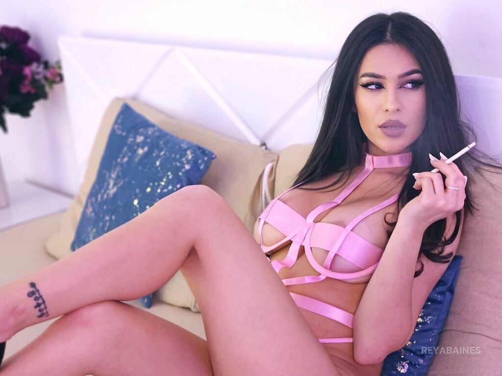 PhoebeMayer webcams big tits
